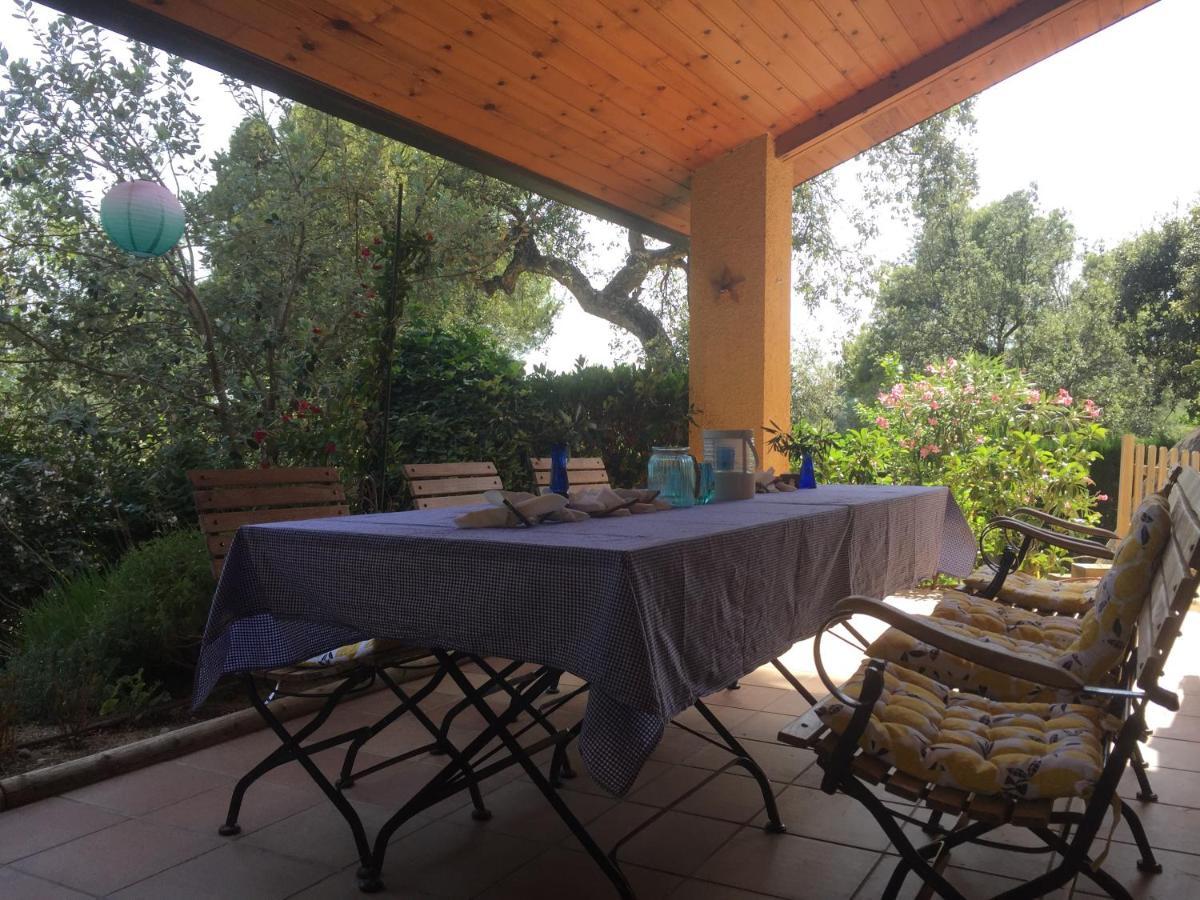Casa Feliz Villa Sant Cebrià de Vallalta Екстериор снимка