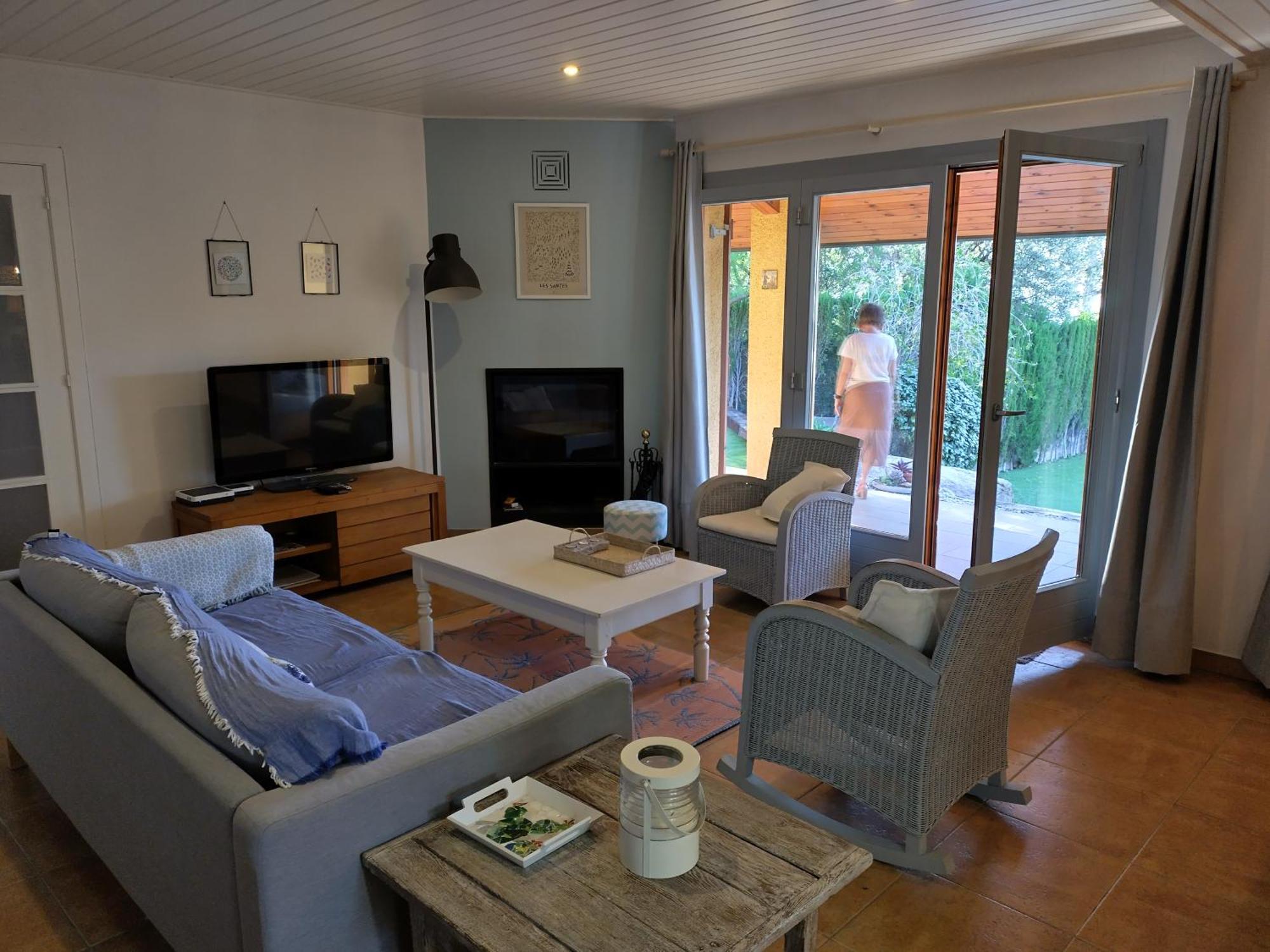 Casa Feliz Villa Sant Cebrià de Vallalta Екстериор снимка